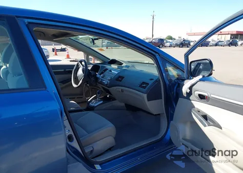 2009 Honda Civic Hybrid from USA, damaged, VIN JHMFA36239S009356